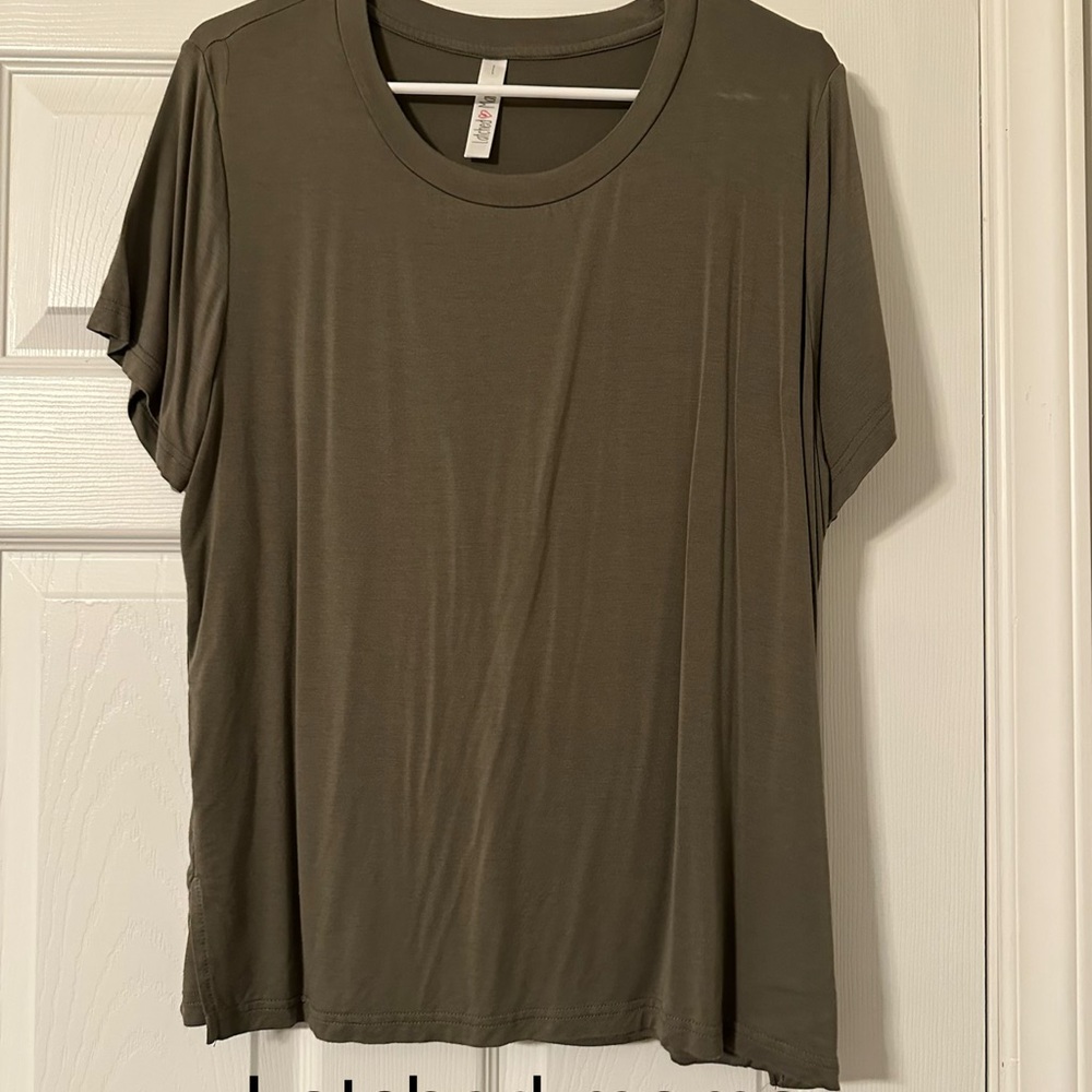 Latched Mama Olive Short Sleeve Top